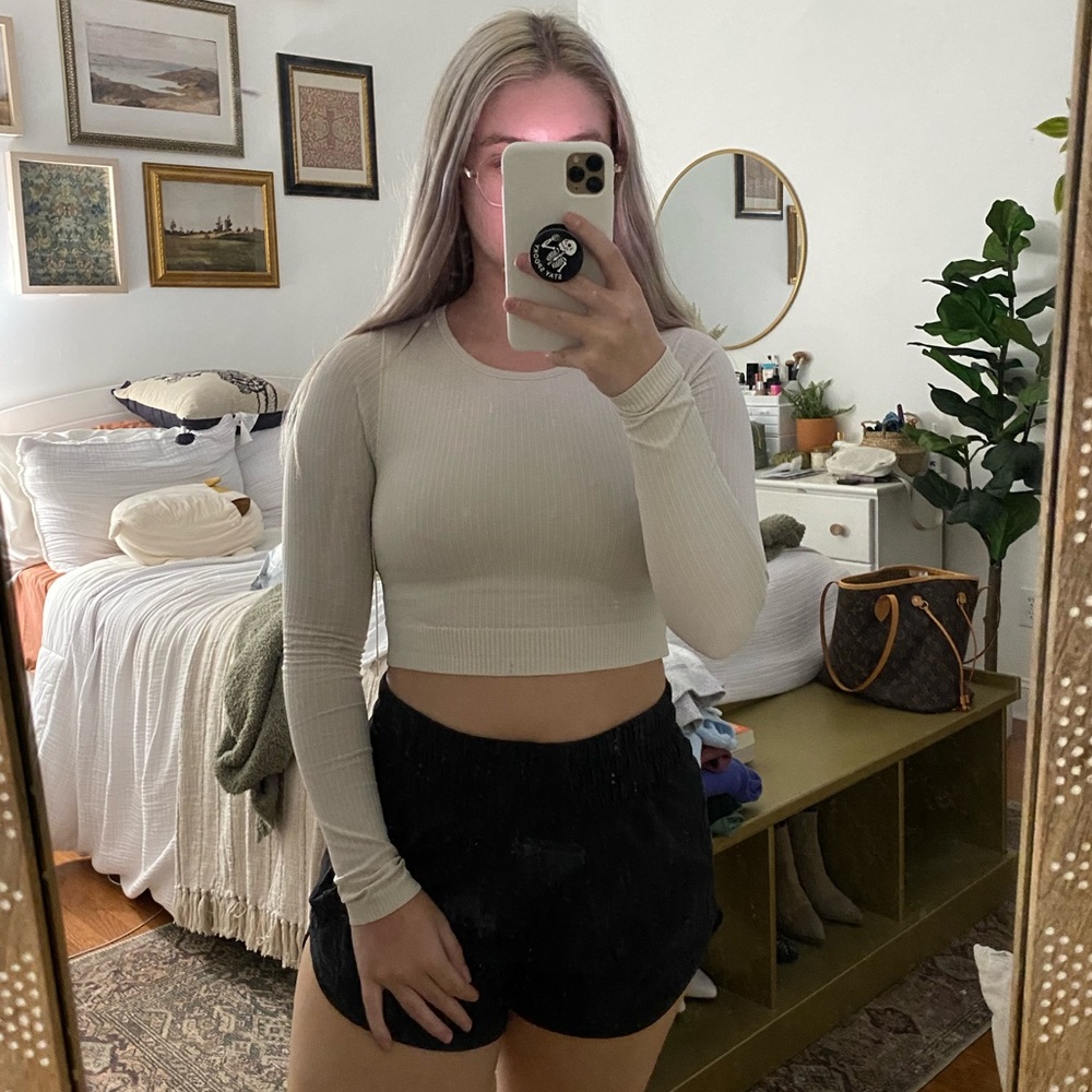 Lululemon Ebb To Street LS top